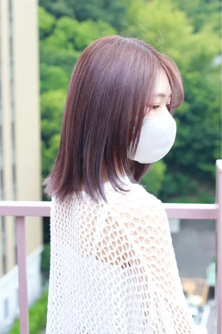 ミディアム カラー ラベンダーカラー シルバー ヘアカラー Viage （ビアージュ）のヘアスタイル