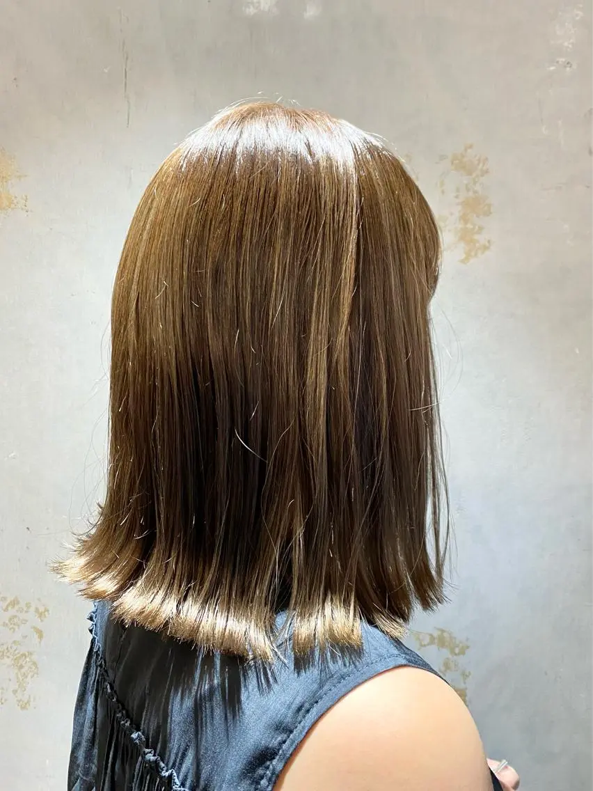 ミディアム カット ヘアカラー トリートメント KEN KENのヘアスタイル