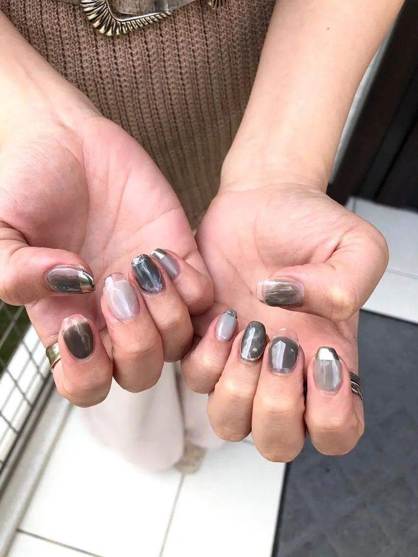 ネイル ハンドネイル émus nail Mamiのネイルデザイン