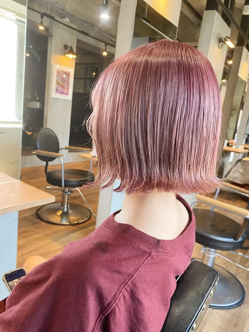 ショート カラー ハイトーンカラー ヘアカラー yoriダブルカラー 代表すがわらのヘアスタイル