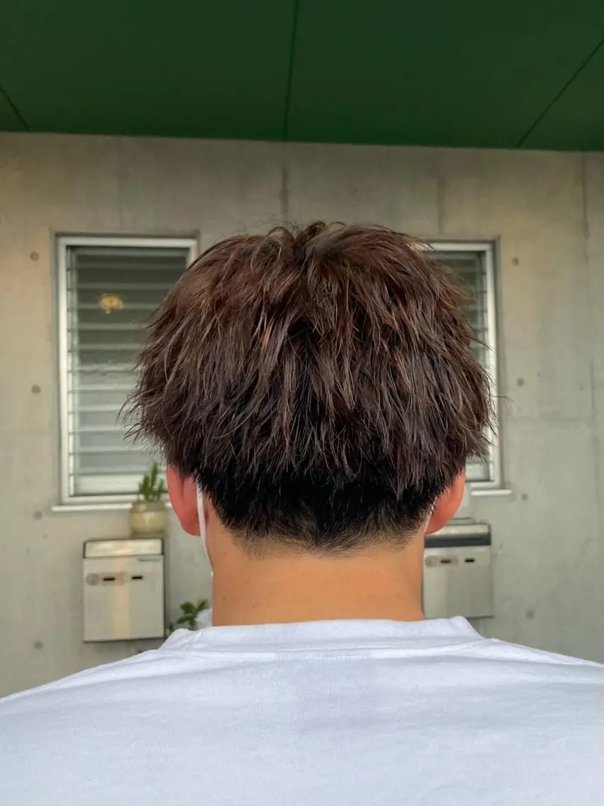 パーマ メンズ メンズパーマ ユ カの眉毛・アイブロウイメージ
