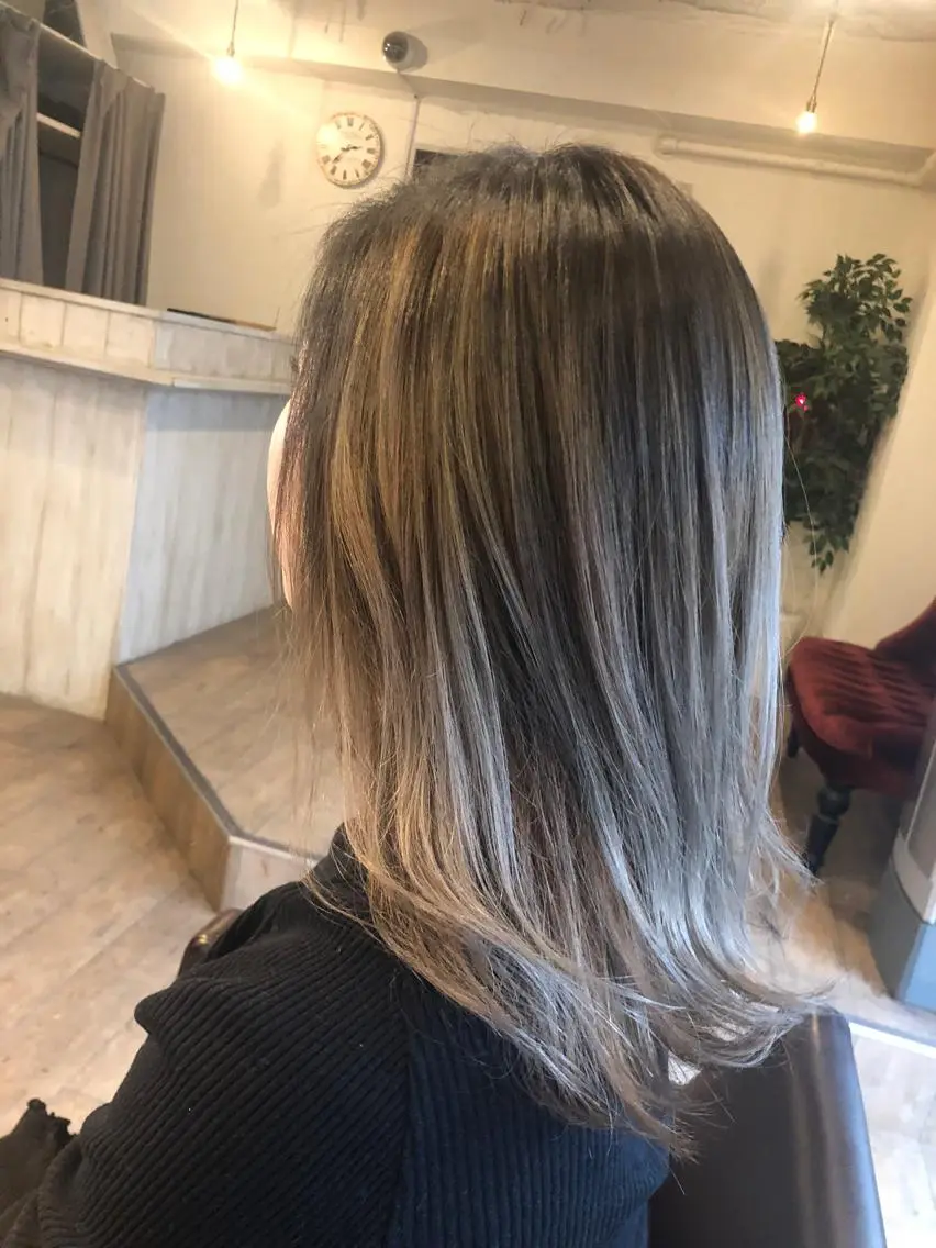 ミディアム レイヤーカット 美髪・艶髪特化美容師 RYOJIのヘアスタイル