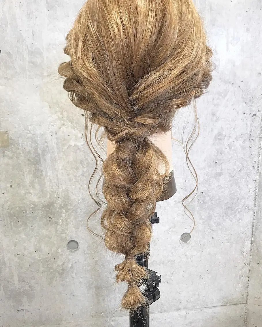 ロング カラー ヘアアレンジ Satsuki ✂︎♡のヘアスタイル