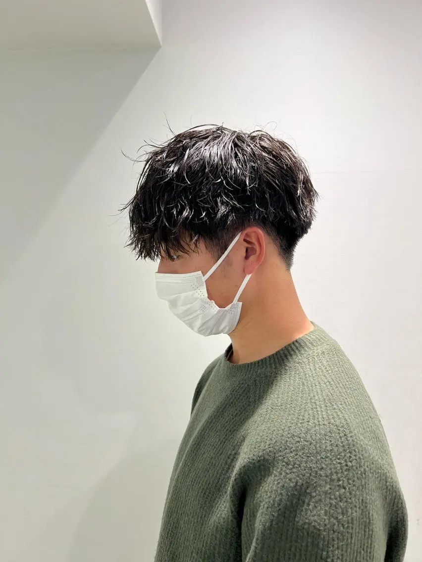 ショート カラー パーマ ヘアアレンジ メンズ キッズ ネイル マツエク・マツパ アイブロウ アップバング センターパート メンズハイライト マッシュ メンズパーマ 🔷横浜1のパーマ 職人🔷将太郎のヘアスタイル
