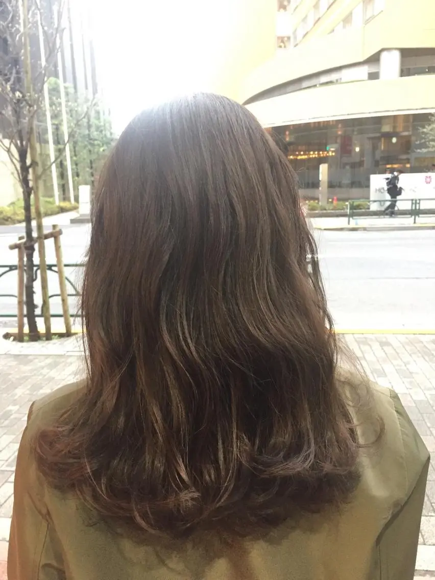 ミディアム 桐谷 一史のヘアスタイル