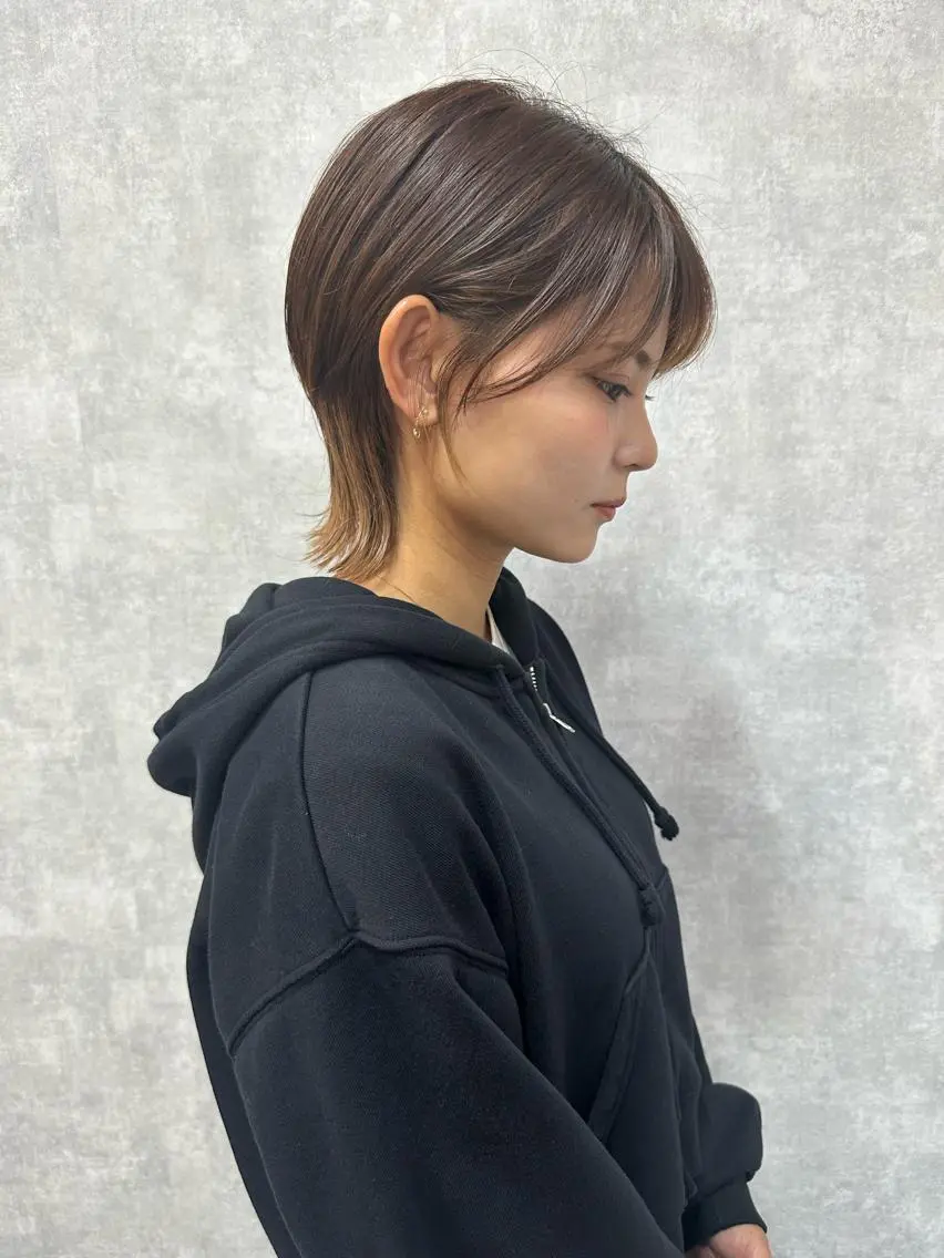 ショート 切りっぱなしボブ ショートボブ ハンサムショート 丸みショート アッシュ モテ髪/ボブ/ショー ト/アダチフウトのヘアスタイル