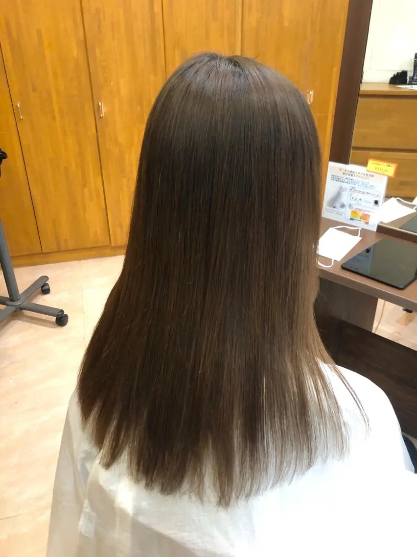 ロング 縮毛矯正 トリートメント Freez オオヤブ カホのヘアスタイル
