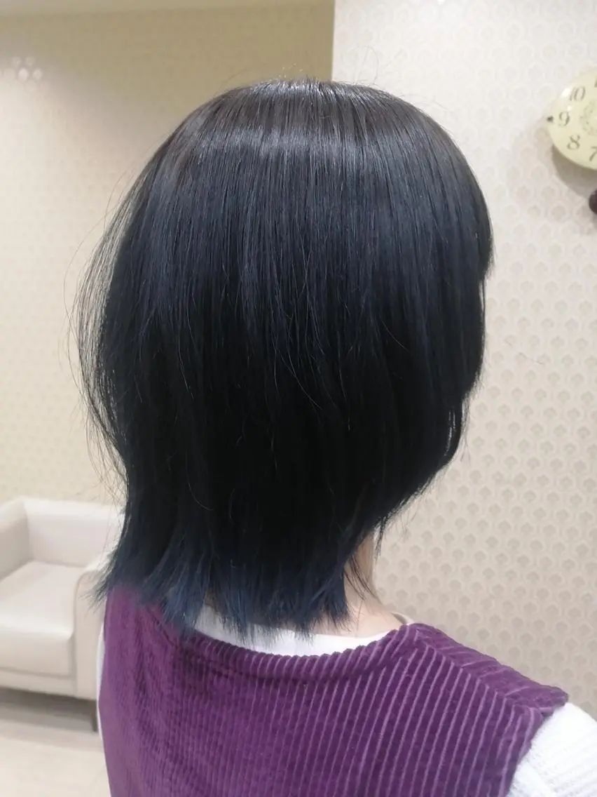 ミディアム カラー 黒髪 ブルーカラー ブルーブラック ネイビーカラー sato shoheiのヘアスタイル