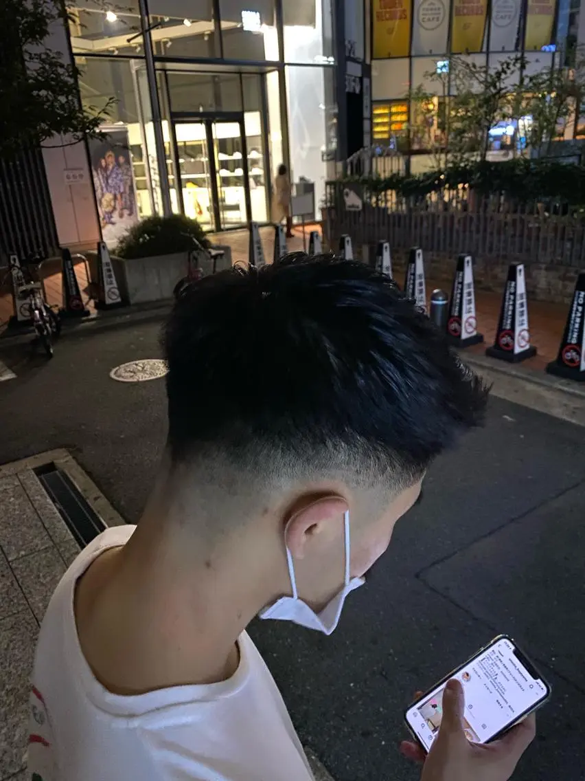 メンズ フェードカット unopulir 景山 凌のヘアスタイル