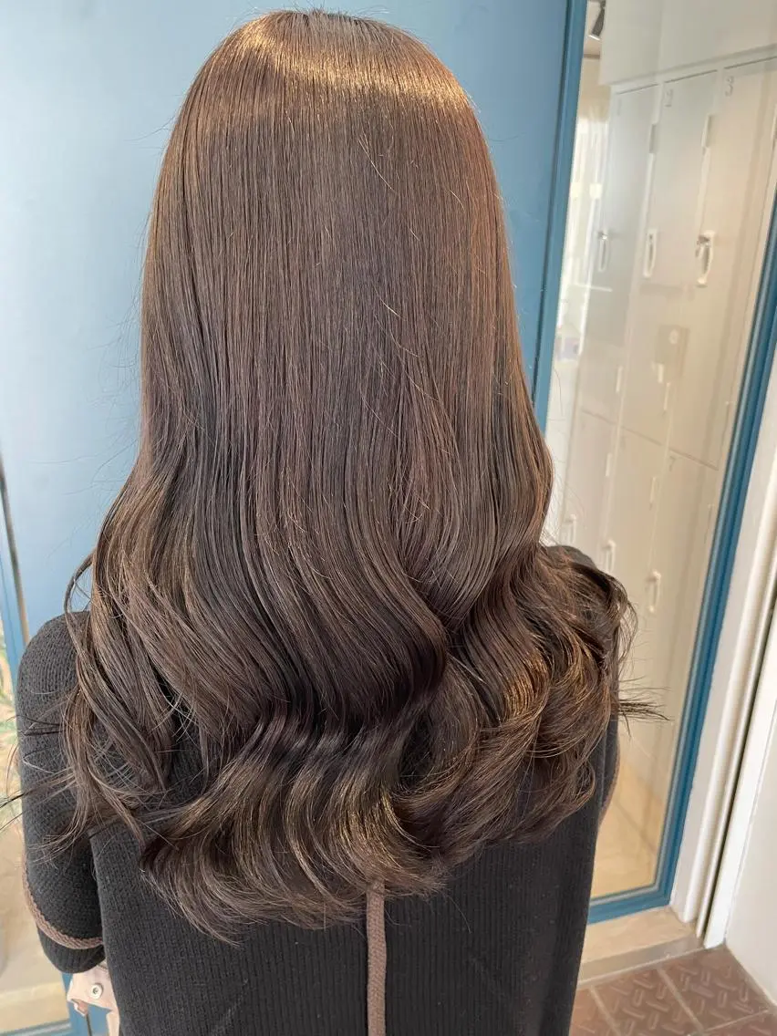 ロング 齋藤 樹里のヘアスタイル