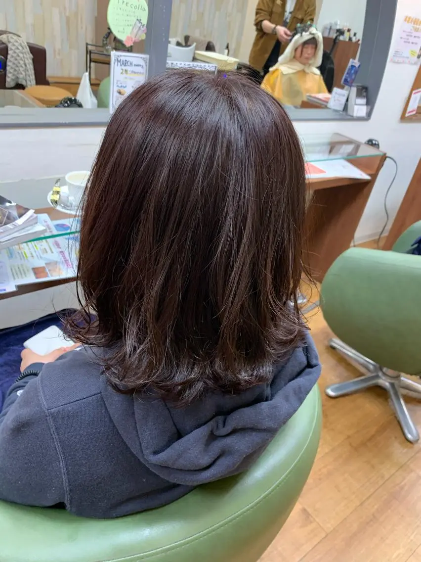 ショート カラー march merryのヘアスタイル