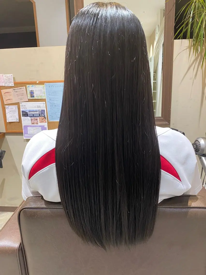 ロング 植野 世名のヘアスタイル