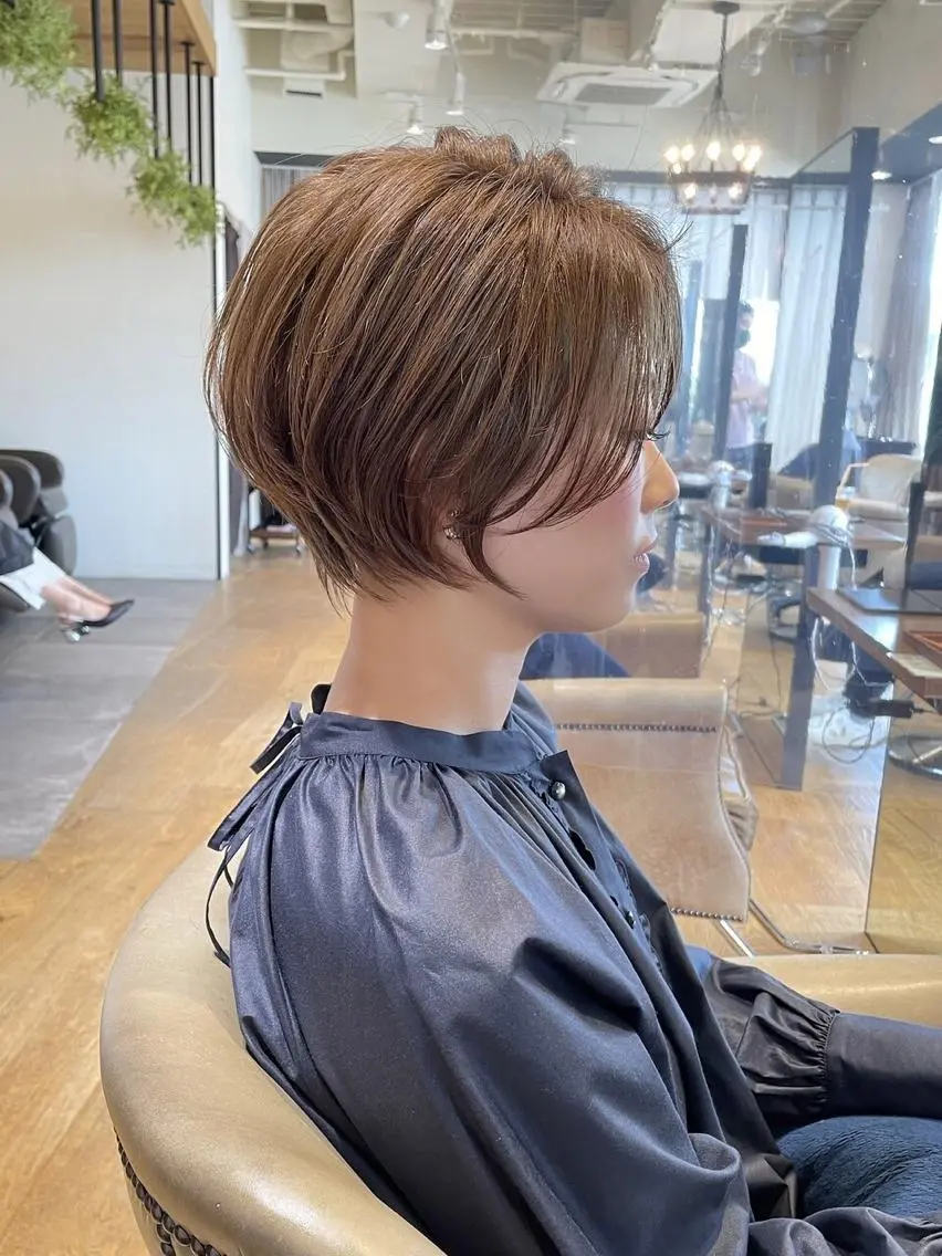 ショート カット 襟足でお悩みの方✂︎ くびれ職人ハシモトのヘアスタイル