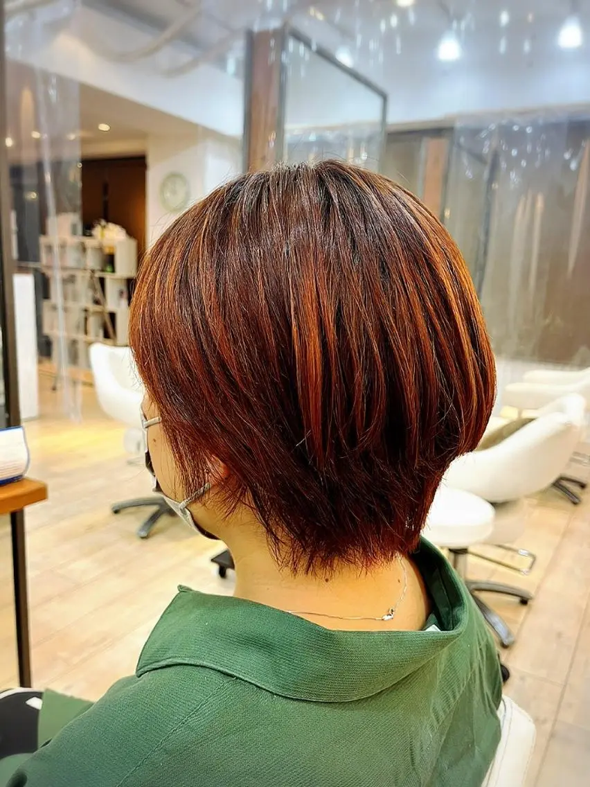 ショート カラー オレンジ ショートヘア カット 田中 夏音のヘアスタイル