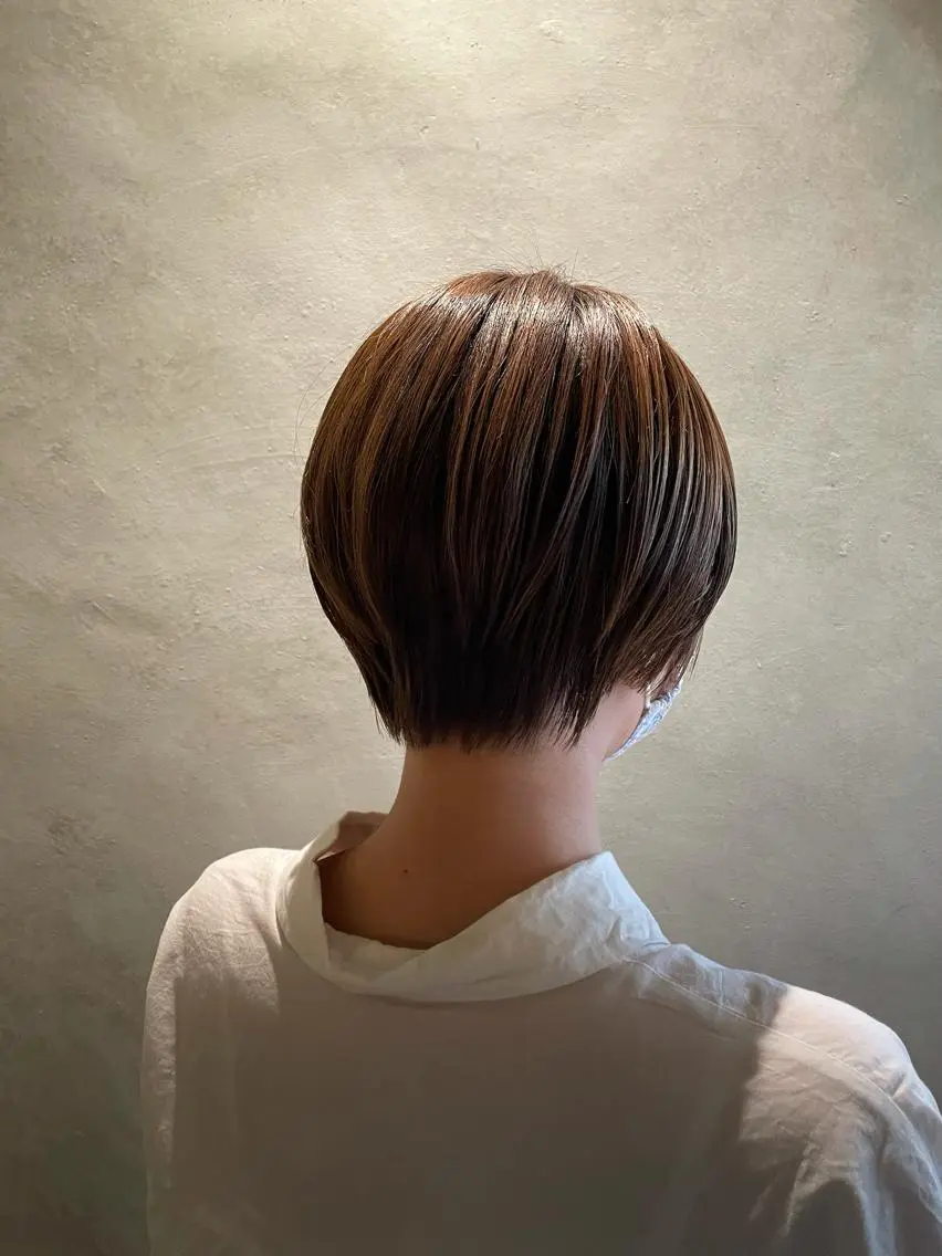 ショート カラー ベージュカラー🧸 伊藤なつみのヘアスタイル