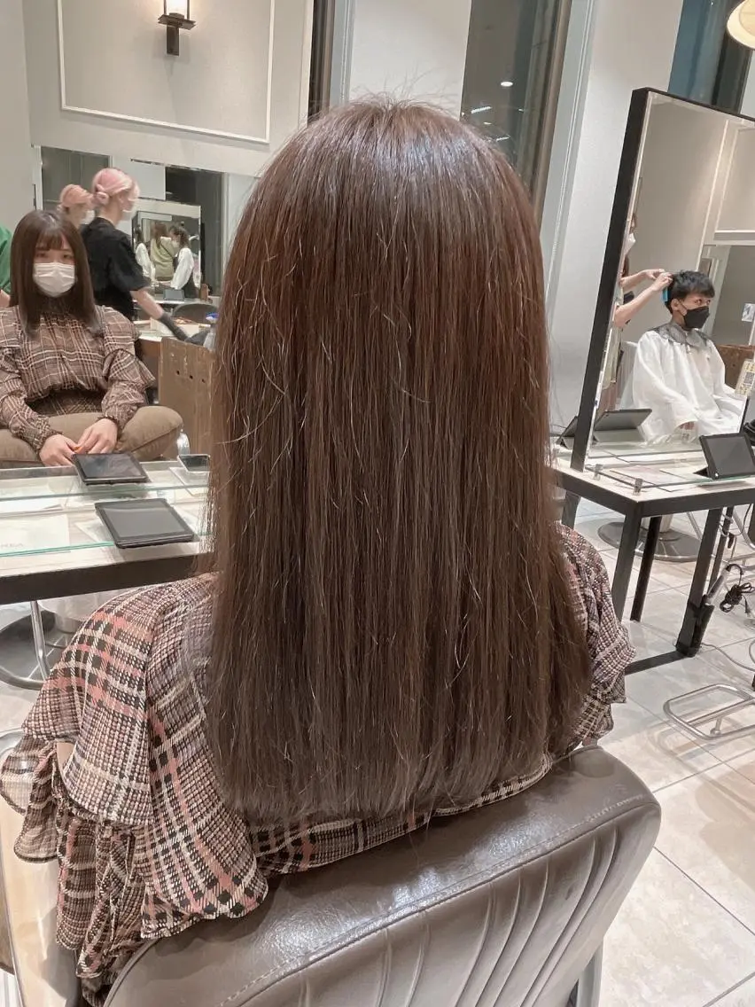 ロング カラー ブリーチ グレージュ ブリーチなしカラー カット ヘアカラー トリートメント 🦖鶴岡 香純🦖のヘアスタイル
