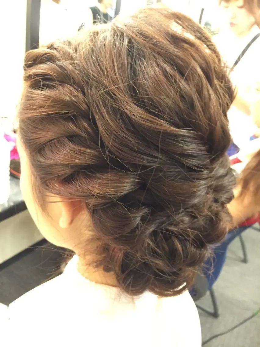 セミロング ヘアセット ✂️小顔カット✂️ 山本有紀のヘアスタイル