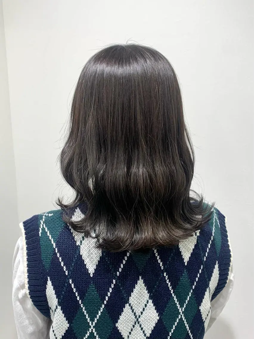 ミディアム カラー レイヤー ハイトーン 暖色⭐︎KANAKOのヘアスタイル
