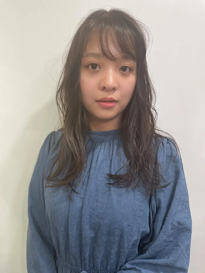 ミディアム 岡元 朗弘のヘアスタイル