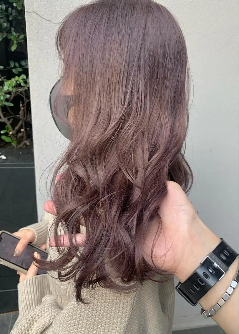 セミロング カラー カット ヘアカラー トリートメント 矢野 晃平のヘアスタイル