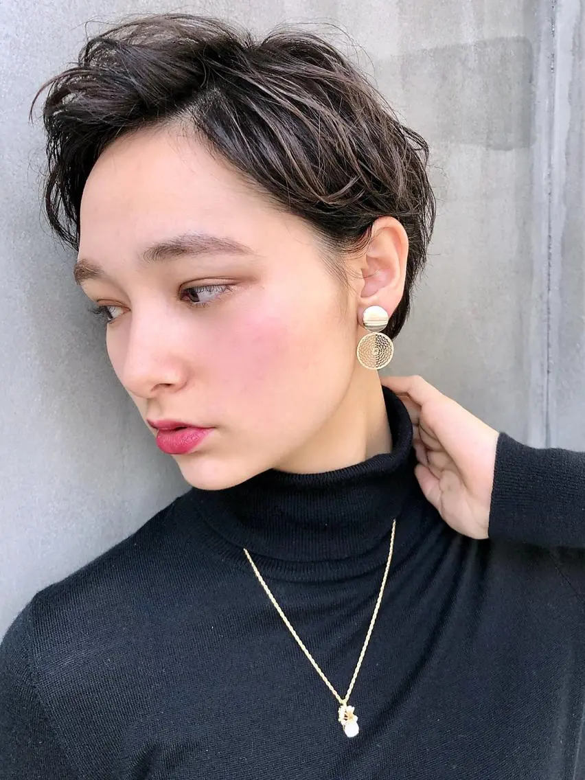 ショート 七尾 彰観のヘアスタイル