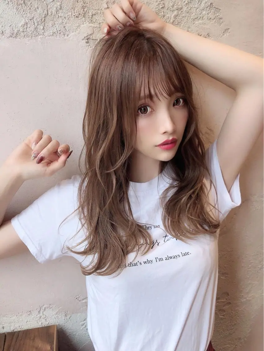 セミロング レイヤーカット ローレイヤー カット ヘアカラー トリートメント 縮毛矯正・髪質改善 ❣️三浦正也のヘアスタイル
