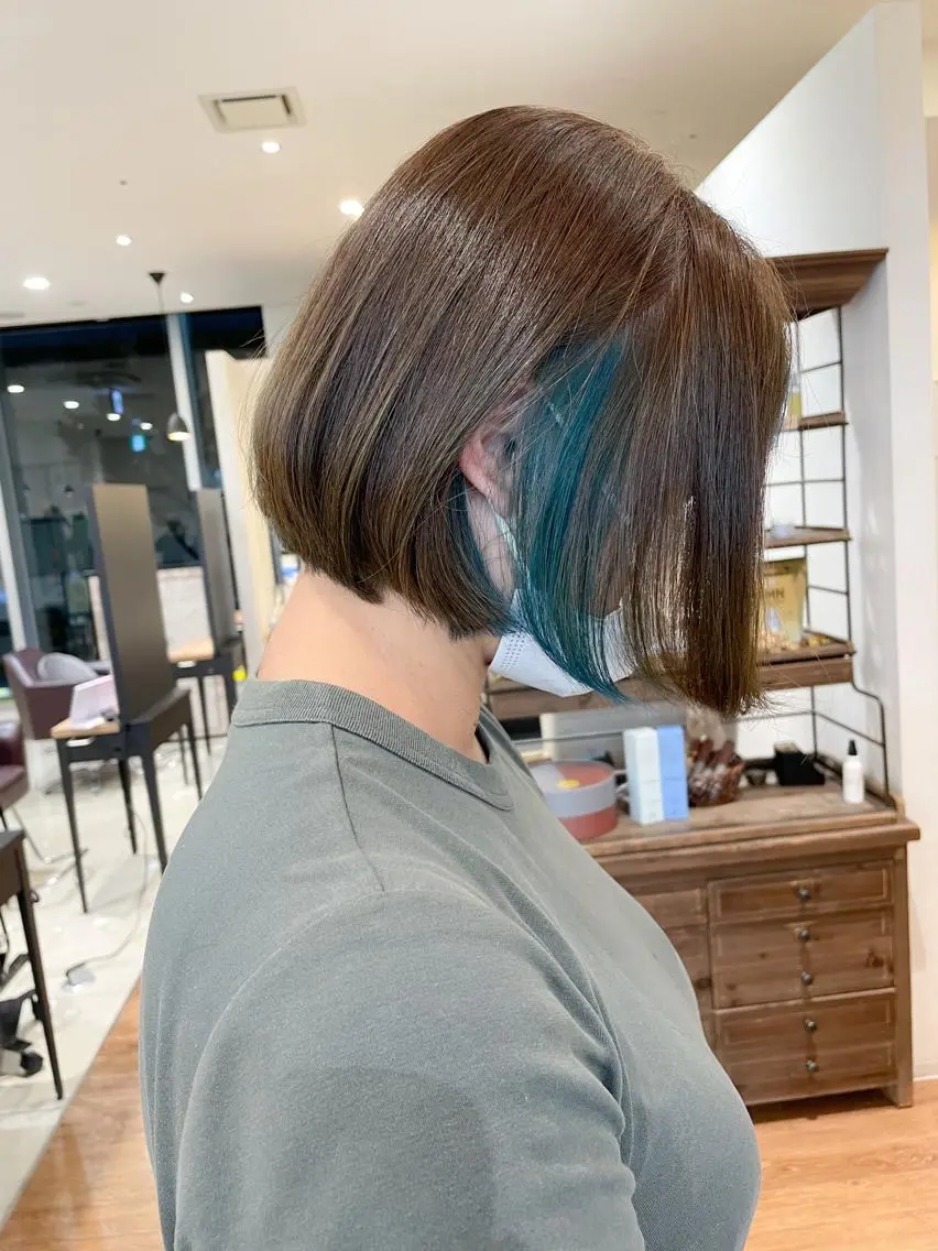 ショート カラー ブルーカラー イヤリングカラー ヘアカラー 髪質改善/ブリーチ 田代 龍我のヘアスタイル