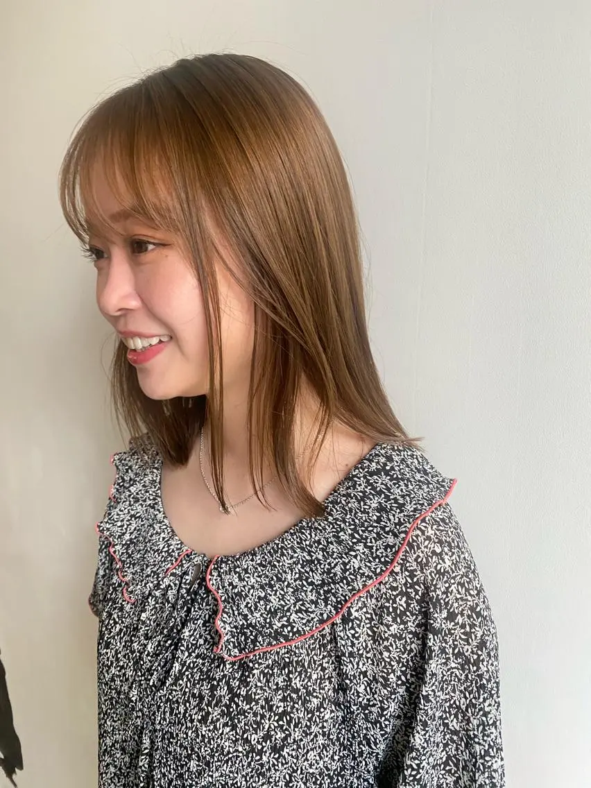 セミロング 栄/平日限定✨ REIRIのヘアスタイル