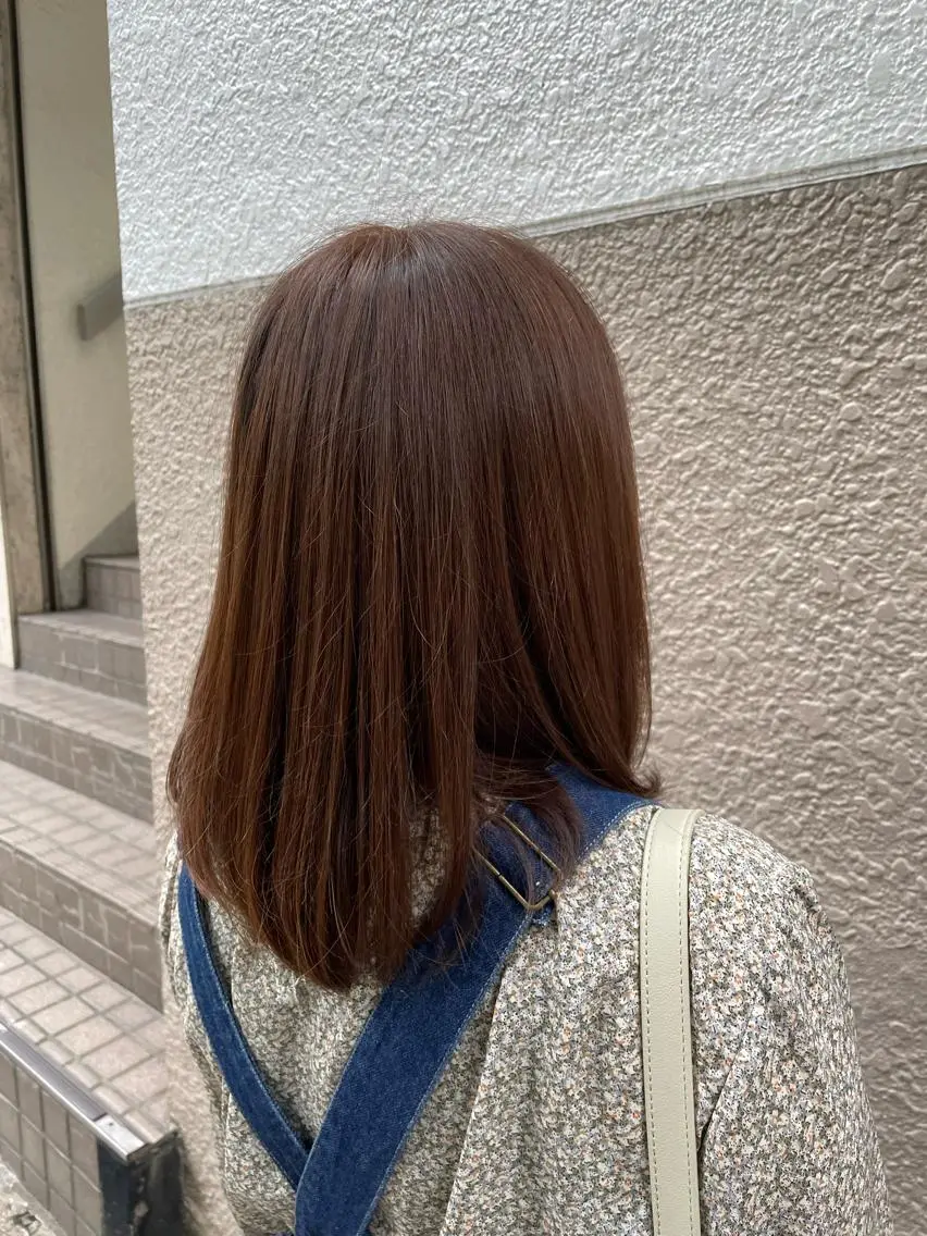 カラー タケタ モカのヘアスタイル