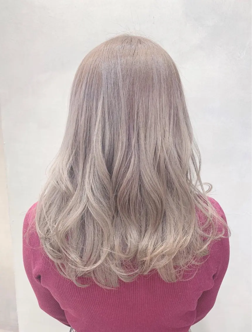 セミロング カラー ヘアアレンジ 個室で似合わせ好印象 🧡外山弥千代のヘアスタイル