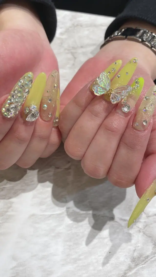 ネイル 長さ出し ハンドネイル フットネイル ハンドケア ✴︎:.｡. MAKI.｡.:✴︎のネイルデザイン