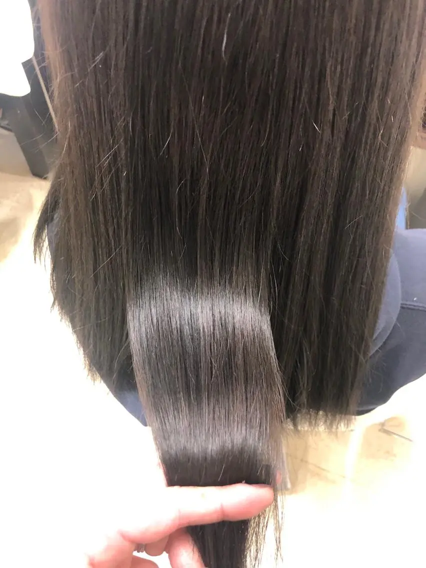 ミディアム カラー カット 縮毛矯正 le. pidorgeのヘアスタイル