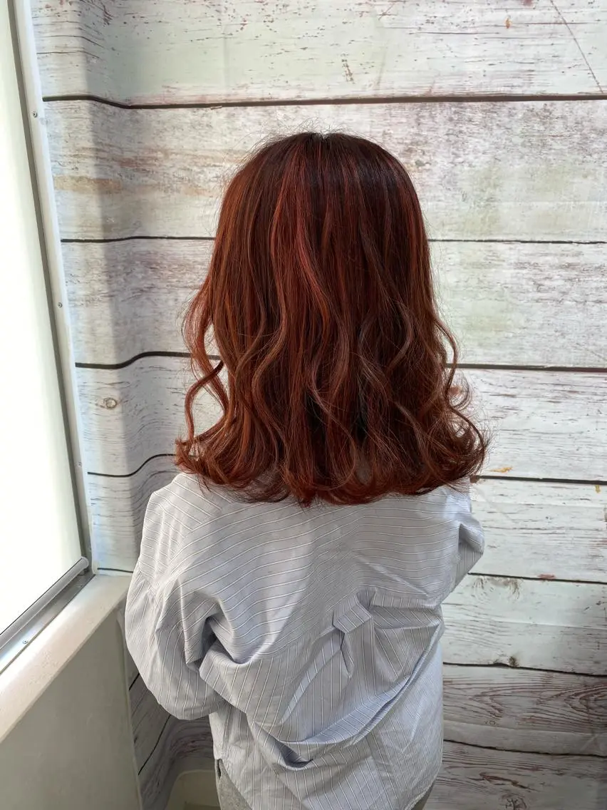 ミディアム カラー ヘアアレンジ ブリーチ ブリーチなしカラー honen RUKAのヘアスタイル