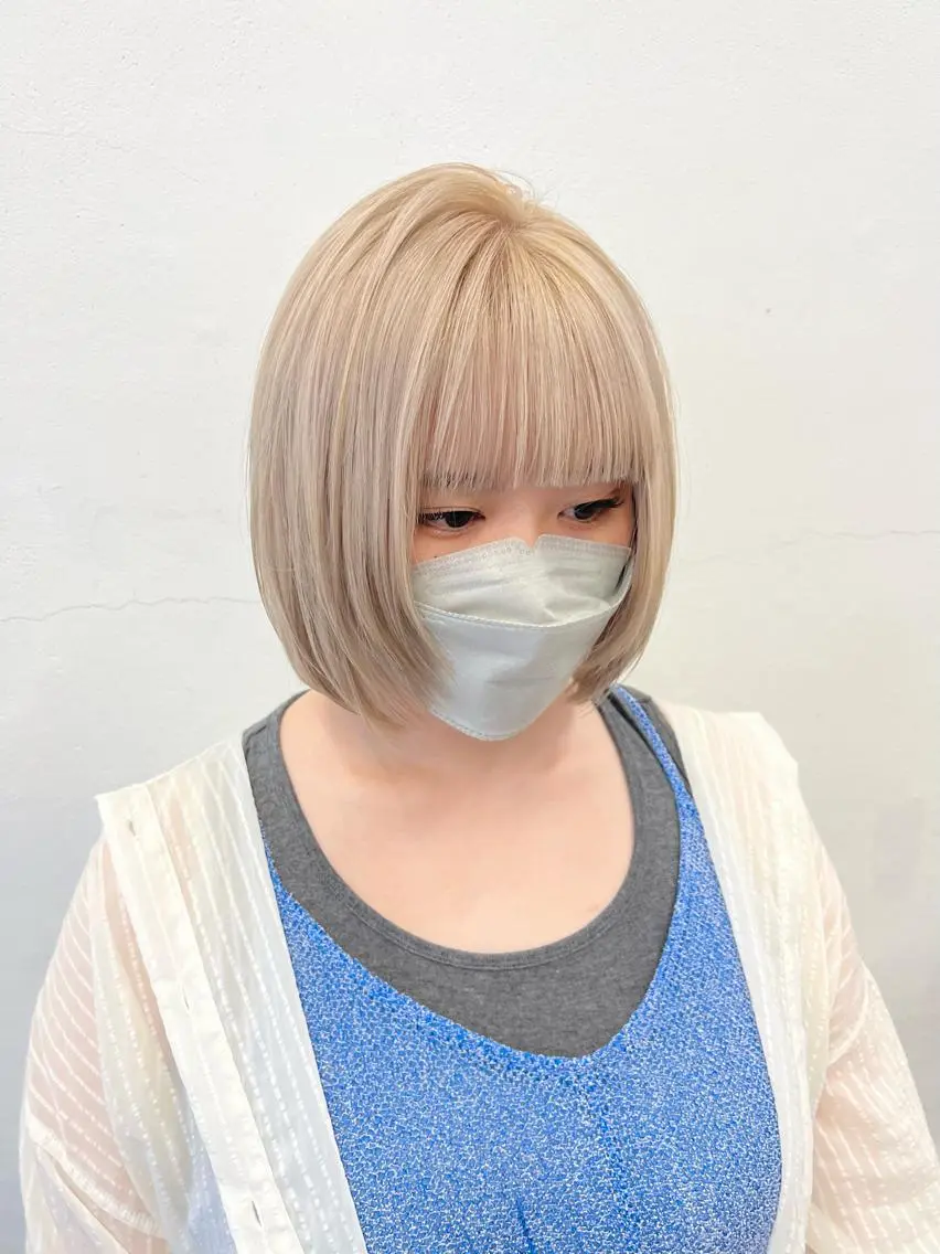 ショート カラー ヘアアレンジ ブリーチ ブロンド ケアブリーチ ハイトーンカラー ヘアカラー トリートメント HARU//原宿🤍 リピート率NO.1のヘアスタイル
