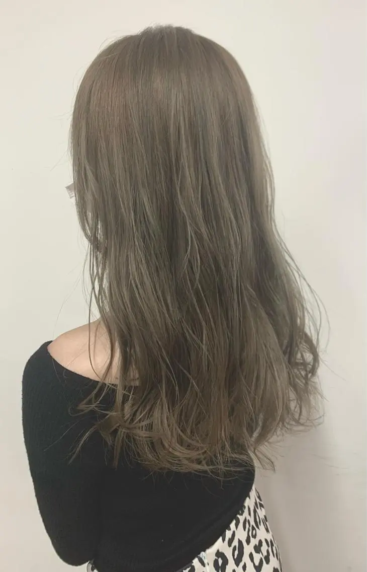 ロング カラー パーマ ベージュカラー STYLE袋町店 赤畠達弥のヘアスタイル