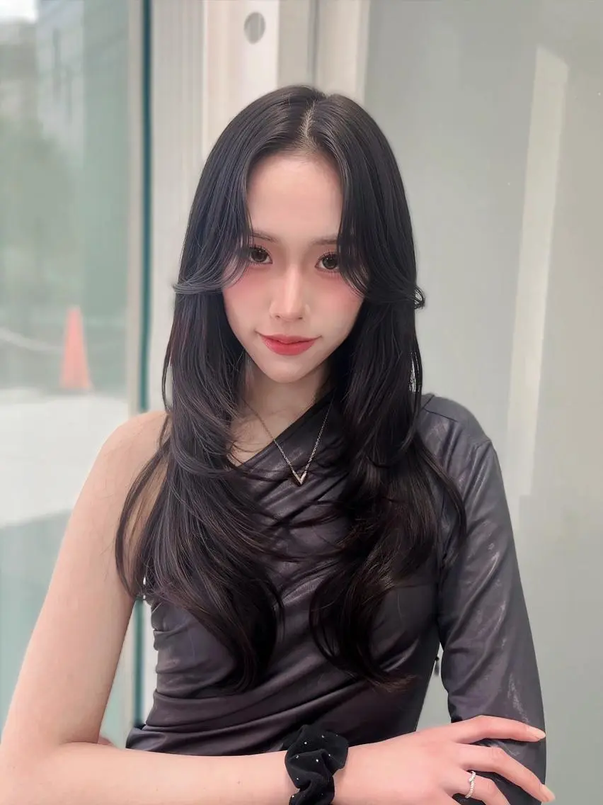 カラー 夏の透明感🤍トレ ンドレイヤー🤍銀座のヘアスタイル