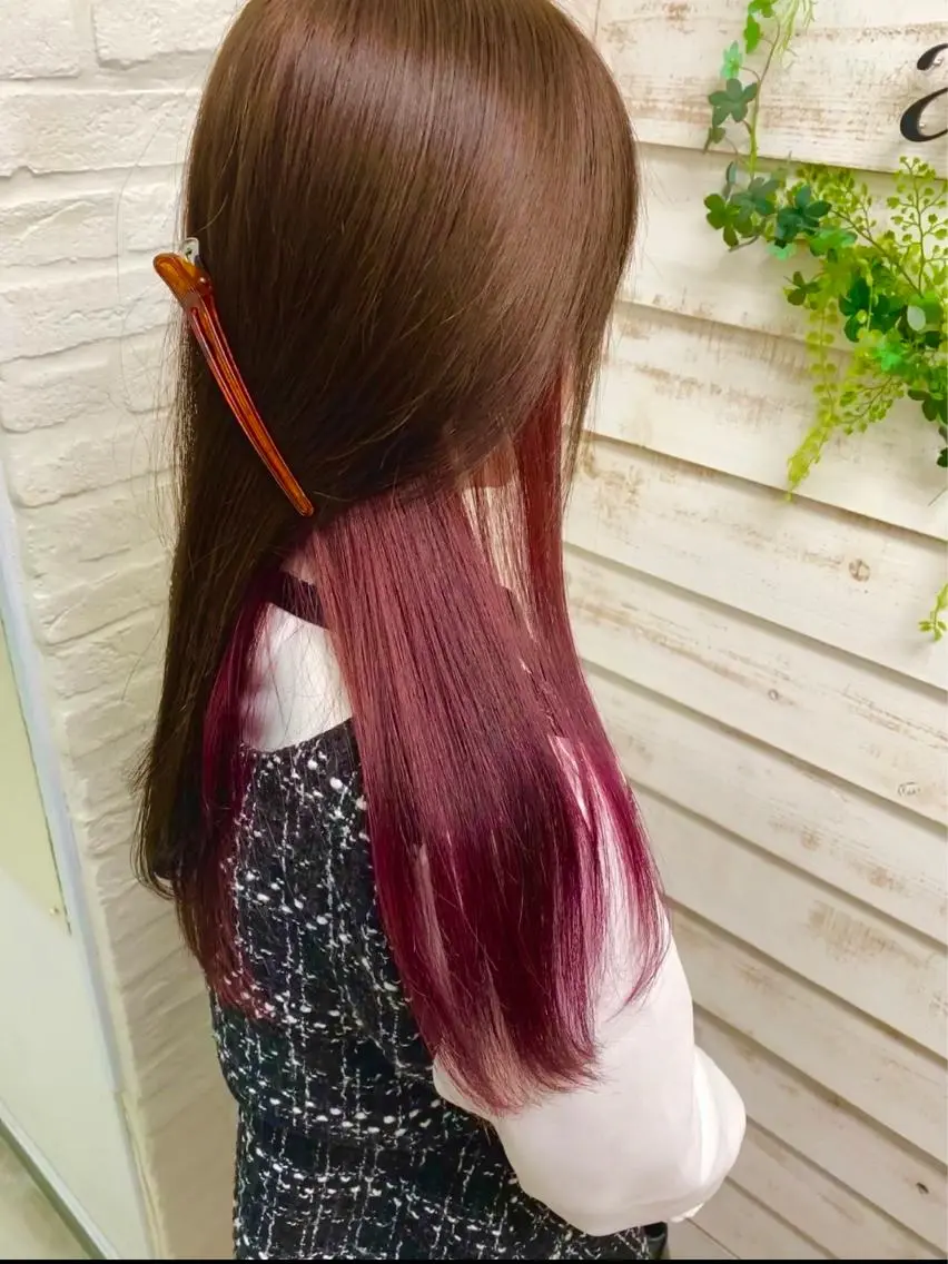 セミロング カラー ブリーチ レッドカラー ローズカラー 小住 僚也のヘアスタイル