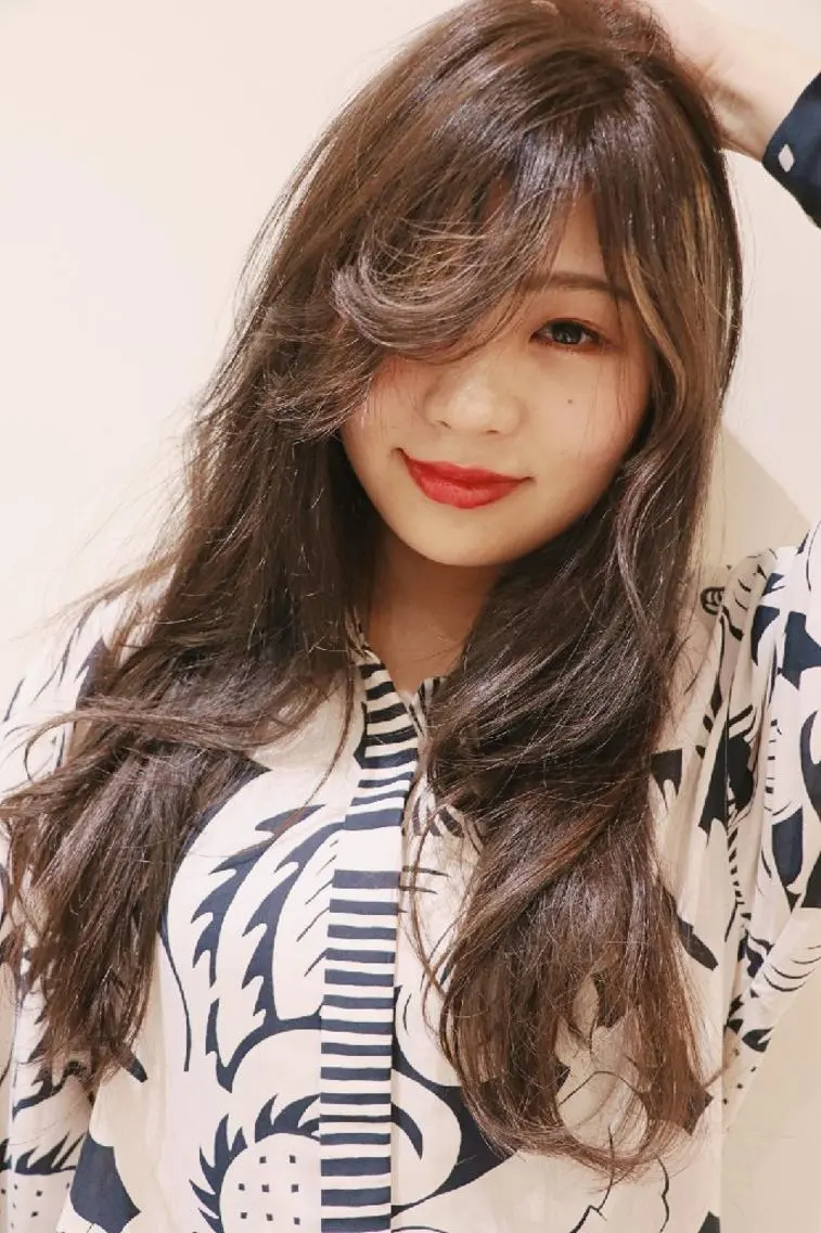 ロング カラー アディクシーカラー イルミナカラー カット ヘアカラー トリートメント 徳永 博志のヘアスタイル