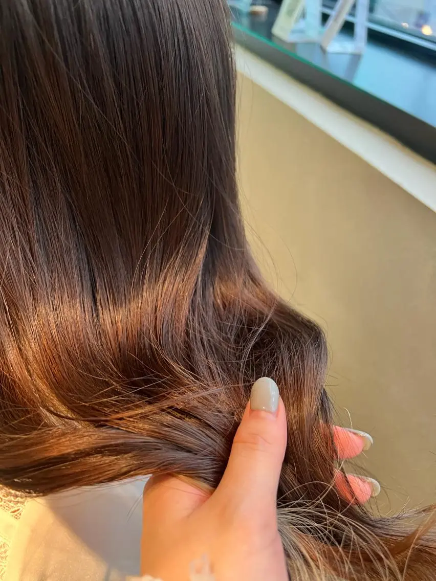セミロング 齋藤 みさきのヘアスタイル
