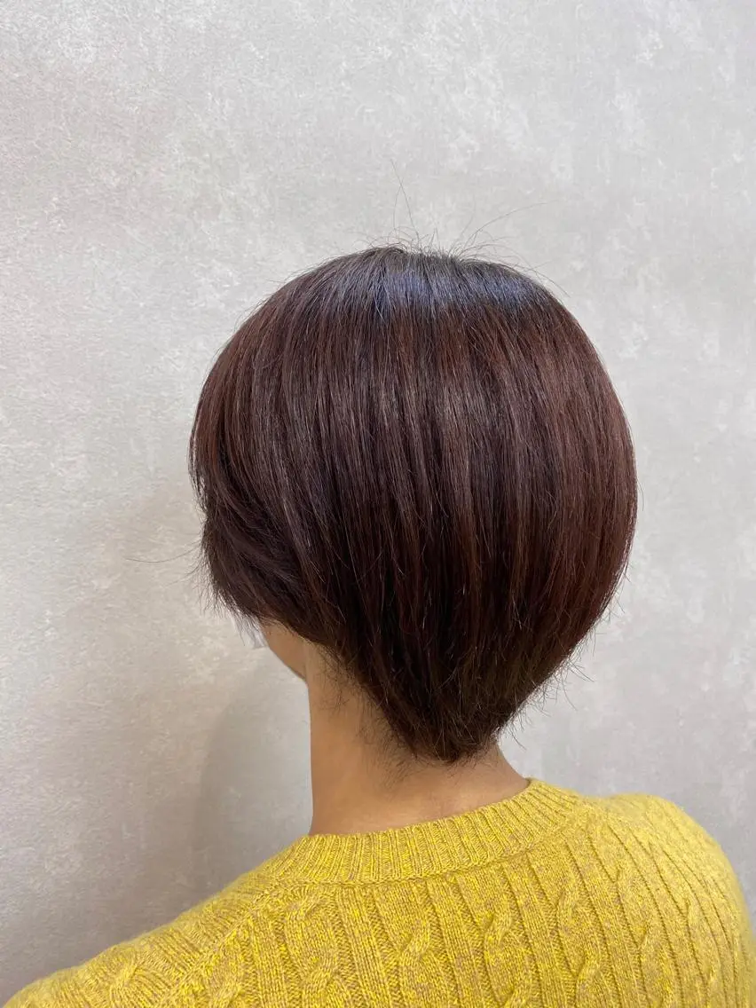 ショート カラー ブラウンカラー ピンクカラー ピンクブラウン ヘアカラー 宮﨑 舞のヘアスタイル