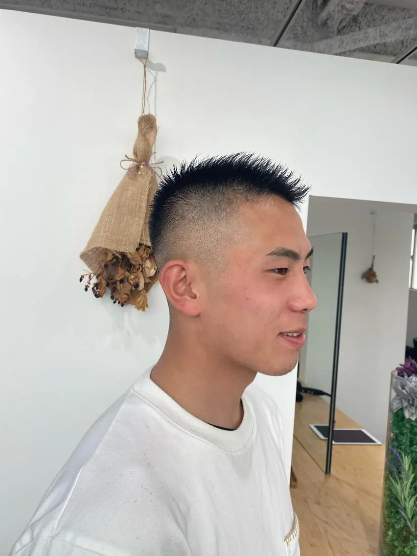 ショート hair salonのヘアスタイル