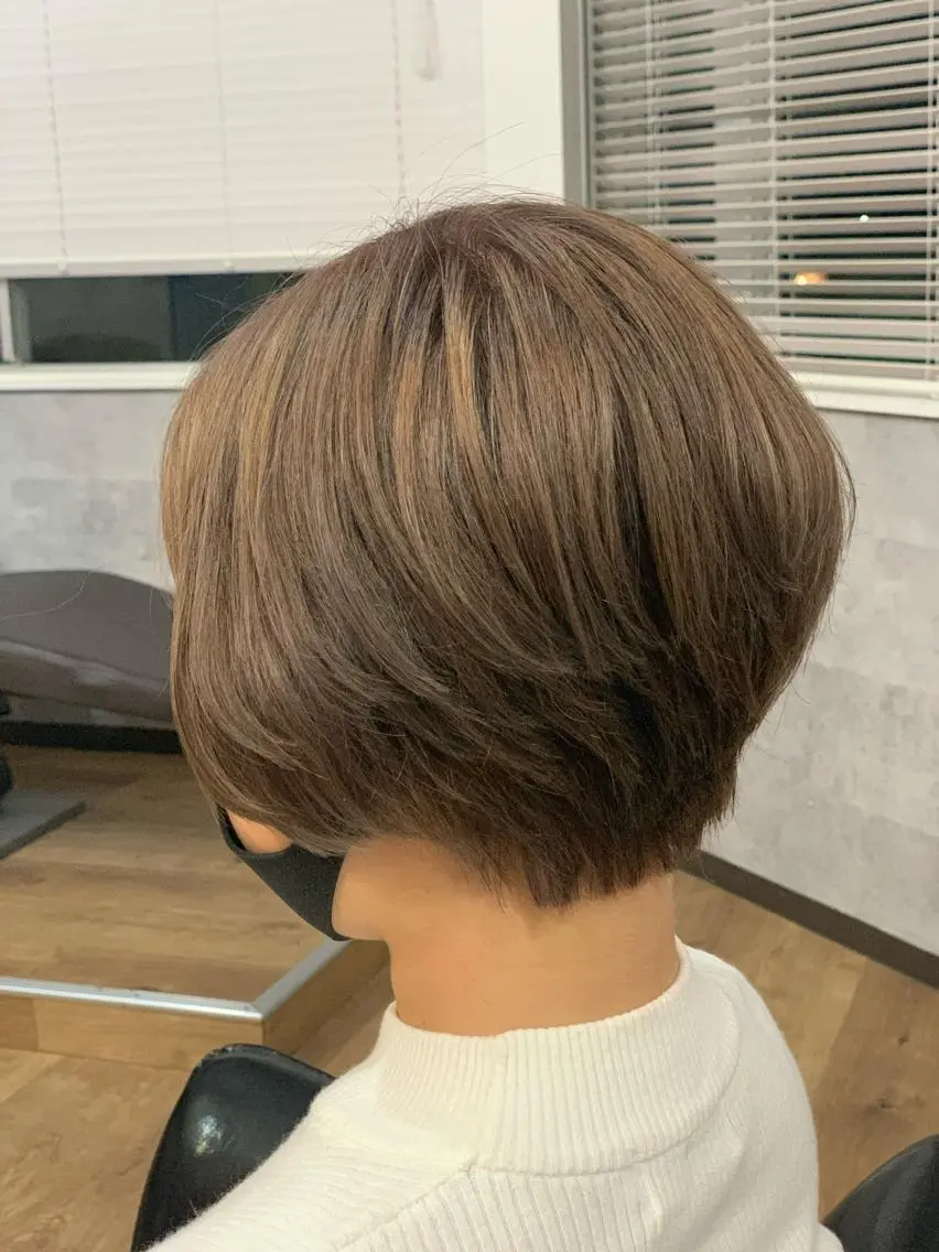 ショート 大人女性の髪質改善 🫧鷹司郎のヘアスタイル
