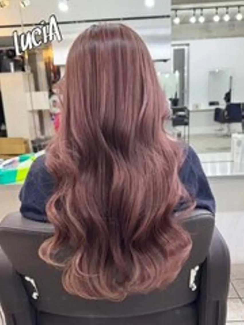 カラー ロング ヘアアレンジ LuciAエクステ カラーNANAのヘアスタイル
