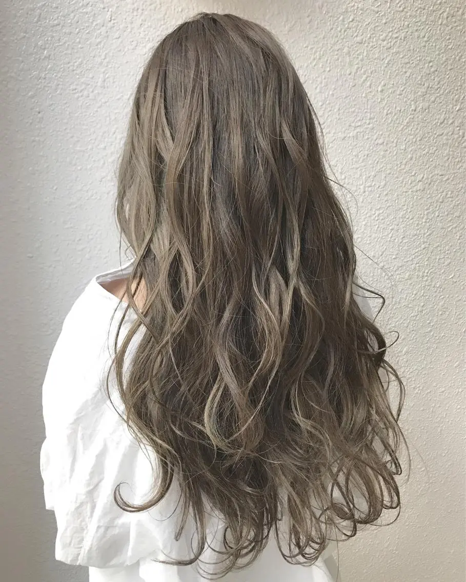 ロング カラー ハイライトカラー ハイライト HIRO. ★のヘアスタイル
