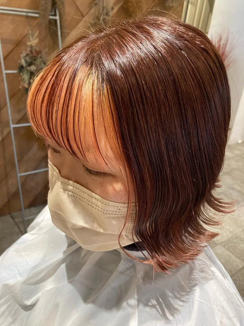 ミディアム カラー パーマ ミストバング 大方 いくみのヘアスタイル