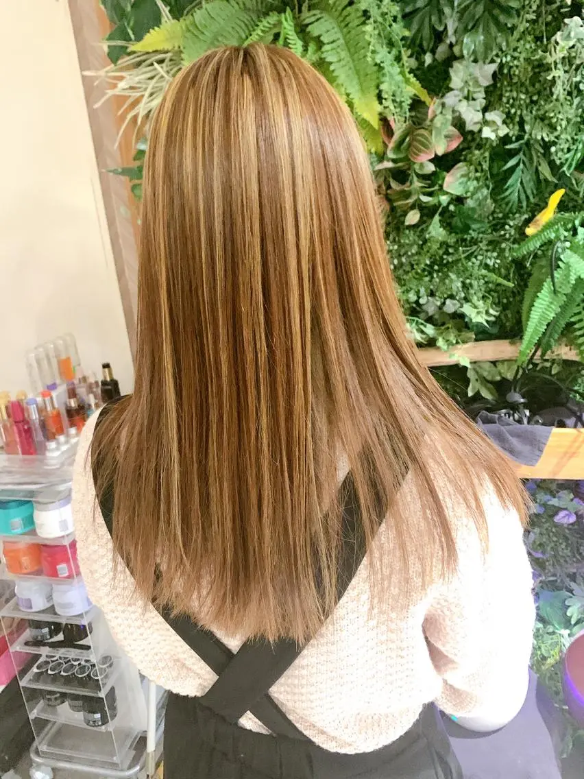 ロング カラー ハイライトカラー ハイライト 園田 将士のヘアスタイル