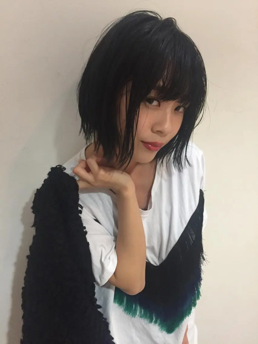 ミディアム カラー 東 みのりのヘアスタイル