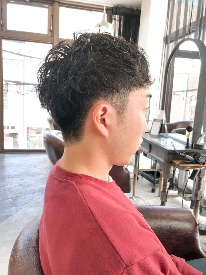 パーマ メンズ ツーブロック 刈り上げ カット パーマ 水谷 俊一のヘアスタイル