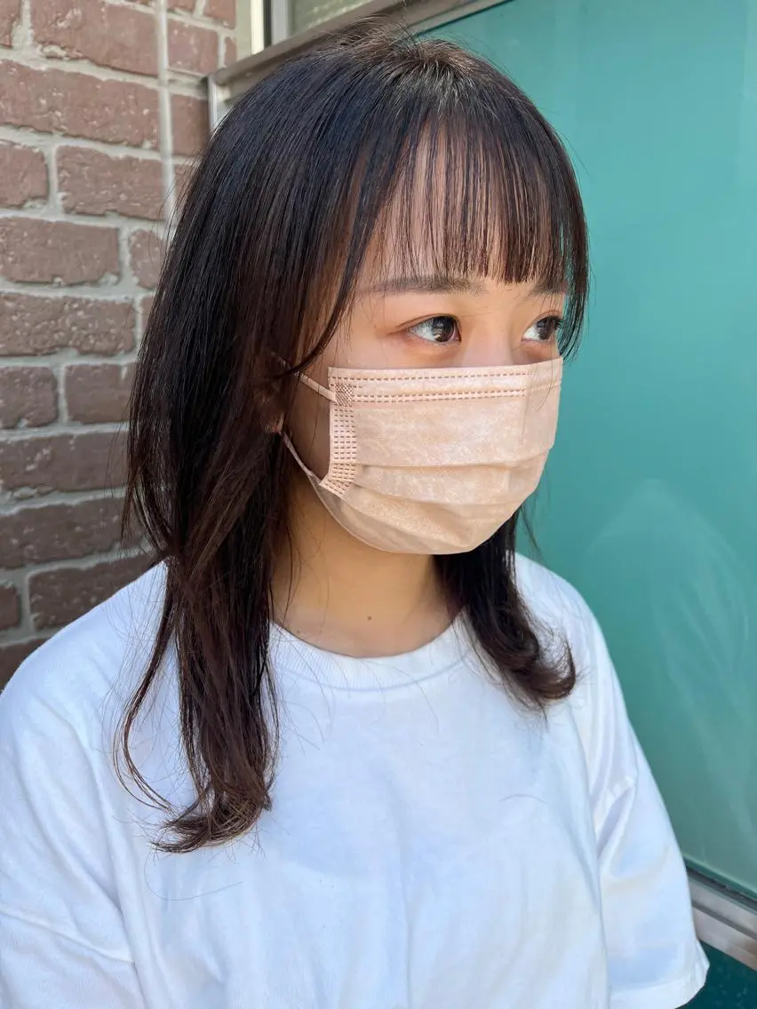 ミディアム カラー パーマ ヘアアレンジ メンズ キッズ ネイル マツエク・マツパ アイブロウ ミディアムパーマ メンズパーマ ブラウンカラー ケアカラー 透明感カラー 久木原 ゆりのヘアスタイル