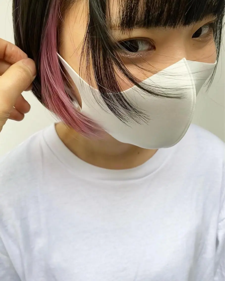 ショート カラー ブリーチ ピンクカラー ホワイトピンク tonari 梅田、中崎町のヘアスタイル